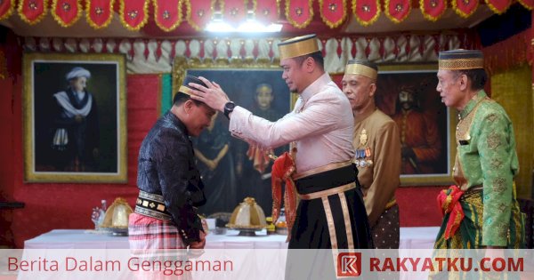 Pemkab Gowa Anugerahi Kajati Sulsel Gelar Adat I Mannuntungi Daeng Mattola