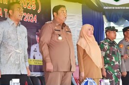 Bupati Maros Buka Musrembang Kecamatan Mallawa dan Salurkan Bantuan Buku