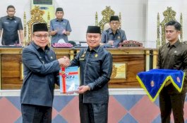DPRD Wajo Gelar Rapat Paripurna LKPJ Tahun 2023 Bersama Pj  Bupati