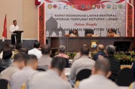 Penjabat Gubernur Bahtiar Ingin Perjalanan Arus Mudik di Sulsel Berjalan Lancar