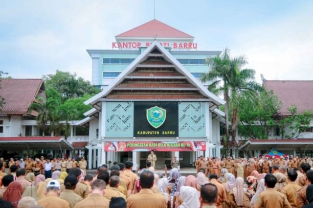PNS-PPPK Pemkab Barru Mulai Terima THR, Total Rp20 Miliar