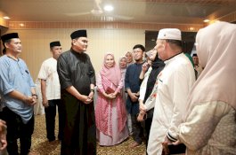 Bupati Barru Penuhi Undangan Buka Puasa Warganya
