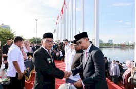Kaban Bappeda Makassar Helmy Budiman Tukar Tempat dengan Kadis PM PTSP Makassar Andi Zulkifli Nanda