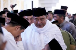 Pj Gubernur Sulsel Sampaikan Ucapan Selamat Lebaran dan Pesan Kebahagiaan