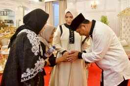Open House Lebaran Idulfitri Pj Gubernur Sulsel, Warga Berdatangan Pagi hingga Malam