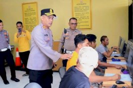 Kapolres Wajo Cek Ruang Pelayanan SIM Pasca Lebaran