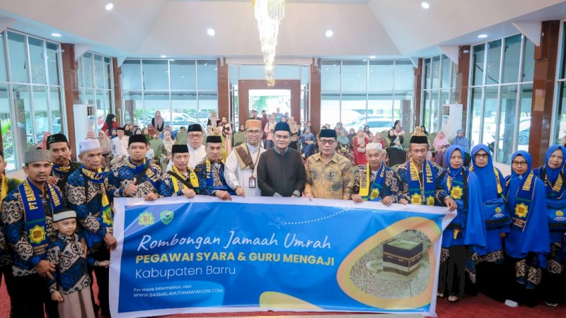 Bupati Suardi Saleh Lepas Jamaah Umrah Gratis Program Pemkab Barru