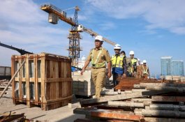 Kepala Bappeda Makassar Dampingi Wali Kota Danny Tinjau Proyek MGC