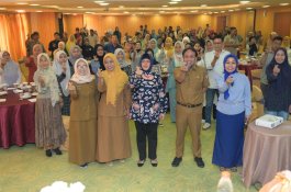 Indira Yusuf Ismail Dorong Masyarakat Bangun Keluarga Berkualitas di Sosialisasi Peningkatan Kesertaan Ber KB