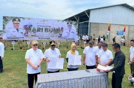 Peringati Hari Bumi, KALLA Tanam Ribuan Bibit Bersama Pemprov Sulsel