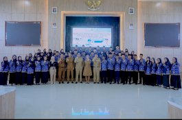 Bupati Barru Serahkan SK Pensiun Bagi 73 PNS dan SK Baru PPPK Bagi 145 Orang