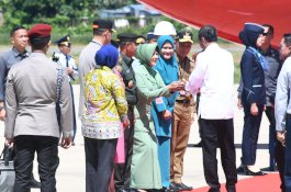 Selaku Pangkogasgabpad, Pangdam XIV/Hsn Melakukan PAM VVIP Kunker Presiden RI di Wilayah Sulbar