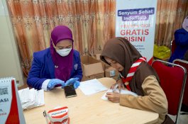 Kampanye “Senyum Sehat Indonesia”, Pepsodent Gelar Edukasi dan Pemeriksaan Gigi Gratis Kepada 1.000 Santri dan Pengurus Pondok Pesantren Al Ikhlas Ujung Bone