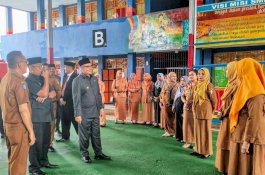 Pantau Proses Belajar Mengajar, Pj Bupati Bersama Plt Kadisdikbud Wajo Dengar Aspirasi Tenaga Pendidik