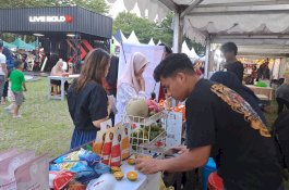 Berkat Program Tambah Daya Listrik PLN di Bulan Berkah, Omzet UMKM Binaan Rumah BUMN Selayar Meningkat