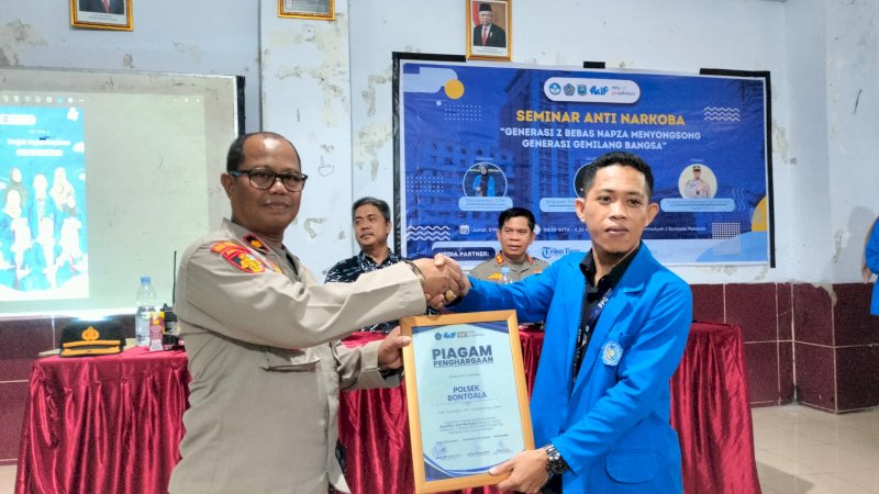 Kapolsek Bontoala Hadiri Seminar Anti Narkoba Di SMK Muhammadiyah 2 Makassar