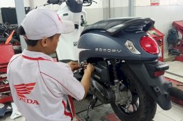 Waspada Oli Palsu, Asta Motor beri Tips Cara Jitu Pelihara Mesin Kendaraan 