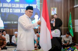 187 Calon Jamaah Haji Barru Dilepas Bupati, Berharap Kembali dengan Predikat Haji Mabrur