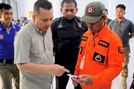 Banjir Belum Surut, Pemkab Wajo Terus Salurkan Bantuan