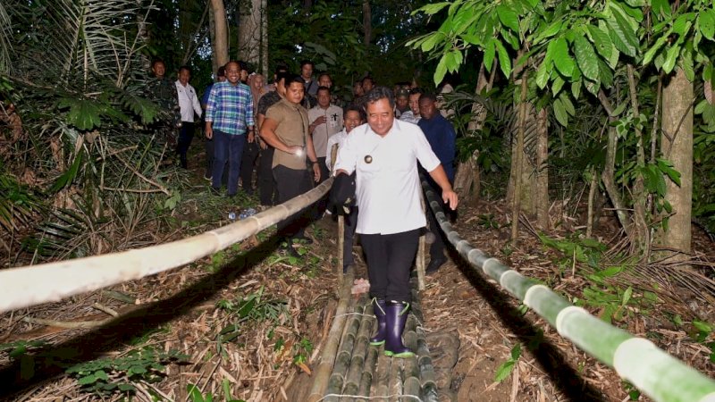 Penjabat Gubernur Sulawesi Selatan, Bahtiar Baharuddin.