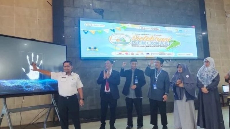 Dinas pendidikan Kota Makassar Apresiasi Terobosan SIT Darul Fikri Makassar Gagas Program Riset Buat Siswa