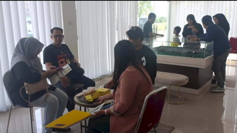 Marketing Galery Pesona Alam Sejahtera di padati customer, sabtu (18/5)