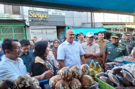 Terkait Isu Kenaikan harga Bapokting, KPPU Bersama Forkompimda dan BI Sulsel Sidak Pasar