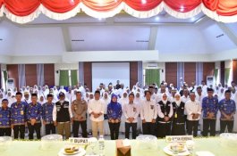 Bupati Luwu Utara Lepas 241 Jemaah Calon Haji 