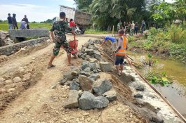 Satgas TMMD ke-120 Kodim 1403/Palopo Segera Lakukan Penguatan Tebing Sungai Kandoa