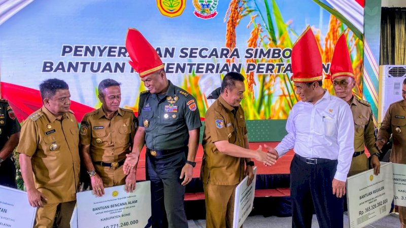 Pejabat Bupati Wajo Hadiri Kunjungan Mentan RI di Rujab Gubernur Sulsel