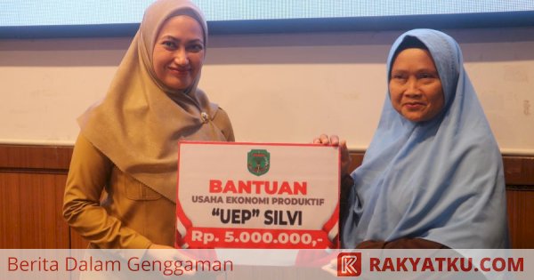 Diserahkan Bupati Luwu Utara, 12 Perempuan PPKS Terima Bantuan Usaha