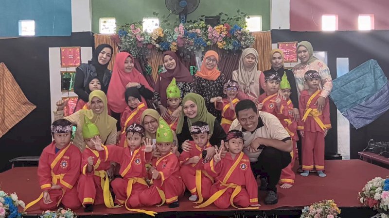 TK Islam Athirah Bukit Baruga tampil di s3marak kreativitas dan budaya TK Islam Athirah Makassar