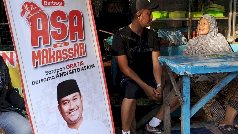 Andi Seto Asapa Bagi Nasi Kuning Gratis Setiap Jumat di Kota Makassar 