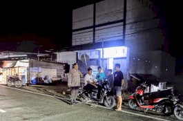 Polsek Bola Patroli Biru Antisipasi Gangguan Kamtibmas Saat Malam