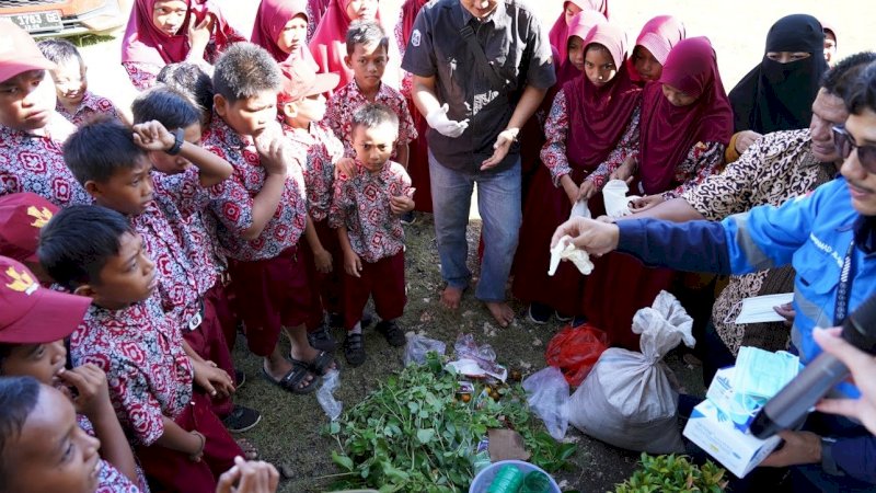 PT Vale Indonesia Tbk. (PT Vale) Indonesia Growth Project (IGP) Morowali menggelar Vale Goes to School, sebagai salah satu rangkaian kegiatan Hari Lingkungan Hidup Sedunia (World Environment Day) 2024. (Foto: PT Vale Indonesia)