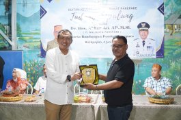 Pj Walikota Akbar Ali Silaturahmi dengan Warga IKM Parepare di Balikpapan Kaltim