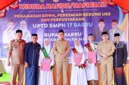 53 Hafidz/Hafidzah Lulus dari UPTD SMPN 17 Barru, Ini Harapan Bupati Suardi Saleh