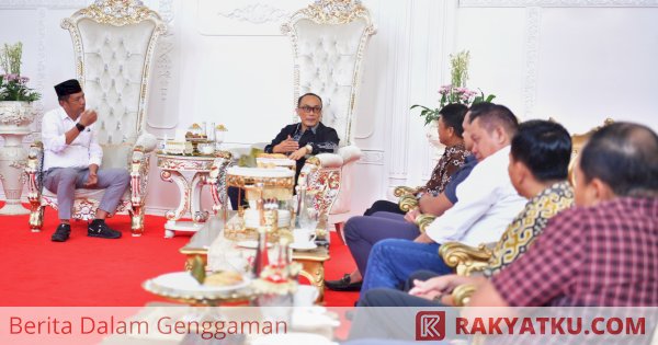 Penjabat Gubernur Tekankan Pentingnya Pembangunan Pendidikan dan Ekonomi Regional