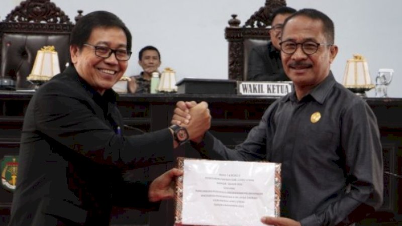 Pemda Luwu Utara Serahkan Ranperda Tanggung Jawab Pelaksanaan APBD 2023