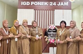 RSUD Andi Makkasau Apresiasi Bidan Hari Bidan Nasional