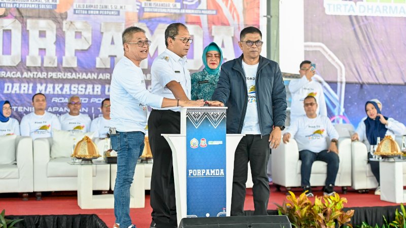 Porpamnas resmi dibuka Walikota Makassar bersama ketua TPPKK Makassar 