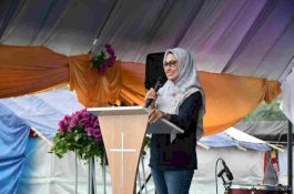 Indah Putri Buka Youth Camp Pemuda dan Remaja Pantekosta Se-Luwu Raya