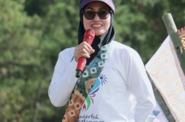 Indah Putri Buka Wonderful Rongkong, Ada Festival Paralayang