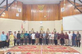 DPRD Wajo Gelar Diskusi Publik Terkait Penyusunan Naskah Akademik dan Ranperda