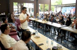 Bertemu Warga Utara Makassar, Rusdin Abdullah Sebut Bakal Gratiskan Iuran Sampah