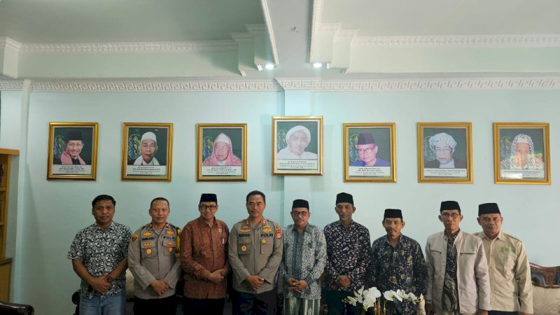 Kapolres Wajo Kunjungi Ketua Umum As'Adiyah