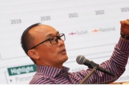 Di Hadapan Menpan RB, Pj Gubernur Sulsel  Paparkan Digitalisasi Reformasi Birokrasi pada Seminar Nasional IKA PIMNAS