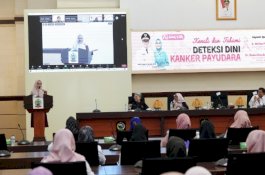 Ninuk Zudan Buka Pink Talk Bahas Kenali dan Pahami Deteksi Dini Kanker Payudara