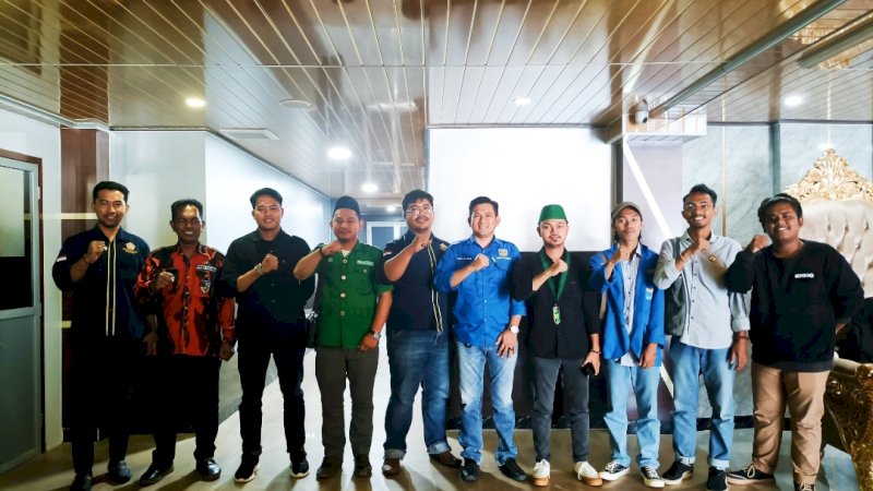 DPD II KNPI Barru Gelar Dialog Publik Bersama OKP dan Bawaslu Barru