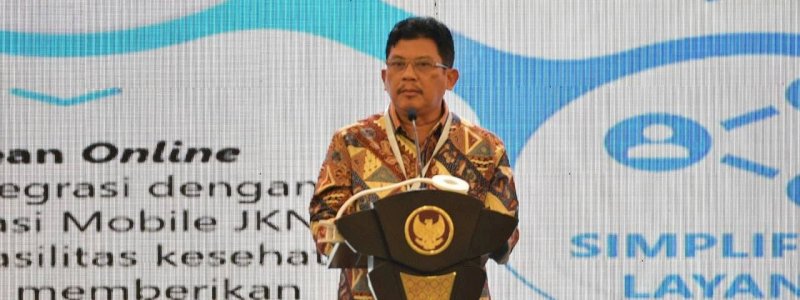 Wapres Ma'ruf Amin Berikan Penghargaan UHC Awards kepada 493 Kepala Daerah